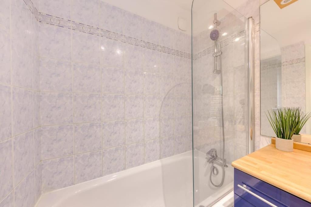 La Pepite Bleue De Nanterre Apartment Екстериор снимка